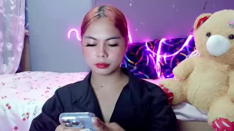 Snapshot of andrea_lovesyou chatting on 05-09-26, 12:10 andrea_lovesyou online show from 05-09-26, 12:10