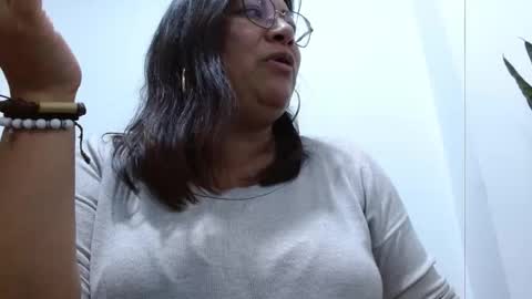 Andrea Model trainer Luxury ST online show from 09-19-25, 11:27