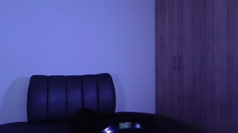 Snapshot of andrea_torres_ chatting on 01-10-25, 01:21 online show from 01-10-25, 01:21