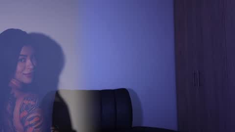 Snapshot of andrea_torres_ chatting on 01-17-25, 12:10 online show from 01-17-25, 12:10