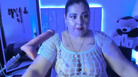 Snapshot of andreaakinky chatting on 09-13-25, 08:14 andreaakinky online show from 09-13-25, 08:14
