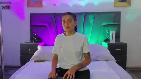 Andrea  Karina online show from 01-19-25, 12:50