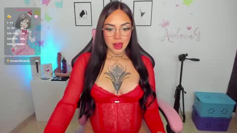 Snapshot of andreag_ chatting on 05-14-26, 06:31 Andrea online show from 05-14-26, 06:31