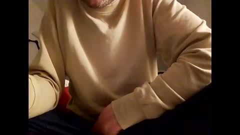 Snapshot of andreai1988 chatting on 02-28-26, 07:42 andreai1988 online show from 02-28-26, 07:42