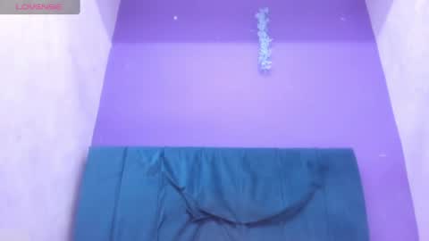 Snapshot of andrealopezaenmar chatting on 05-22-26, 03:35 andrealopezaenmar online show from 05-22-26, 03:35