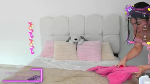 Snapshot of andreandtatty chatting on 03-26-26, 08:36 Hi im Tatty Heaven online show from 03-26-26, 08:36