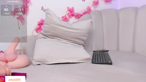 Snapshot of andrearoux chatting on 01-15-25, 06:08 Andrea online show from 01-15-25, 06:08