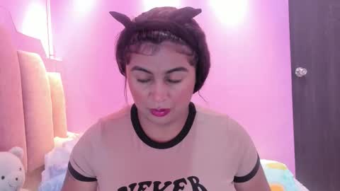 Snapshot of andreasweet2 chatting on 11-17-25, 08:03 A n d r e a S w e e t online show from 11-17-25, 08:03