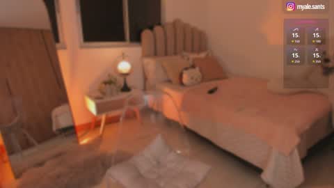 Snapshot of andreathomson chatting on 04-06-26, 11:49 Please call me Andrea online show from 04-06-26, 11:49