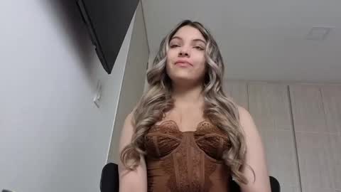 andreau 19 online show from 04-11-26, 02:21