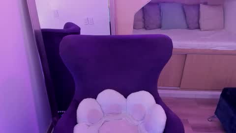 Andre Castaneda online show from 09-08-25, 07:35