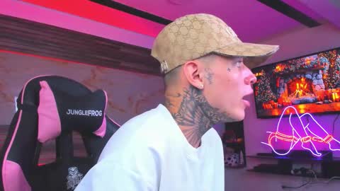 andrees_s online show from 11-03-25, 01:08