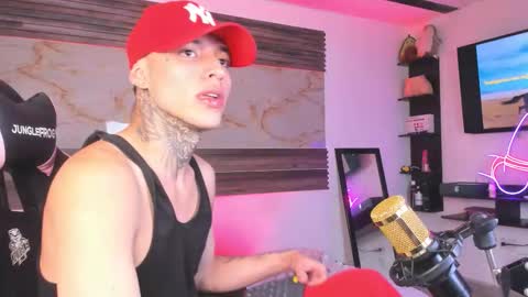 andrees_s online show from 12-21-25, 03:13