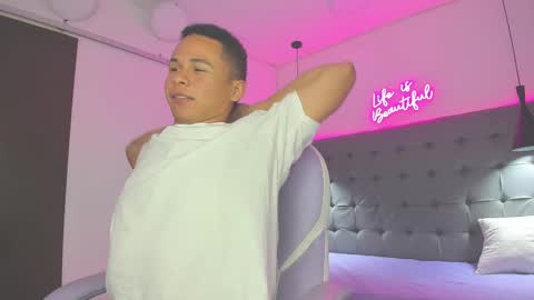 IM ANDRES online show from 11-23-25, 03:06