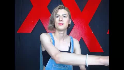 Alann online show from 04-09-26, 01:38