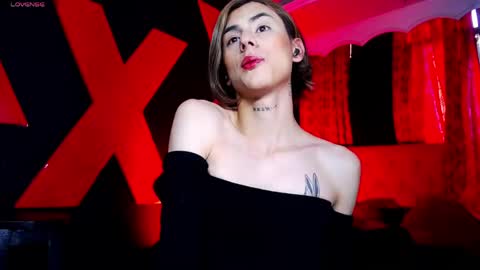 Snapshot of andres992563 chatting on 04-28-26, 01:49 Alann online show from 04-28-26, 01:49