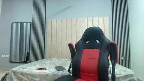 Snapshot of andres_stud777 chatting on 09-09-25, 05:40 ANDRES online show from 09-09-25, 05:40