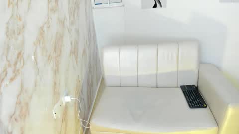 Snapshot of andres_stud777 chatting on 09-24-25, 04:49 ANDRES online show from 09-24-25, 04:49