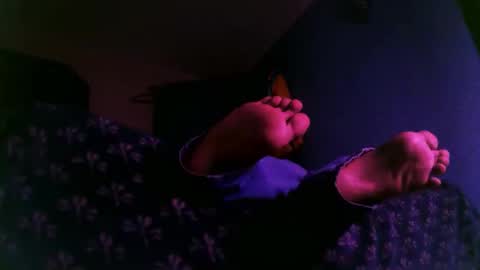 andrescaraballo18 online show from 10-03-25, 05:04