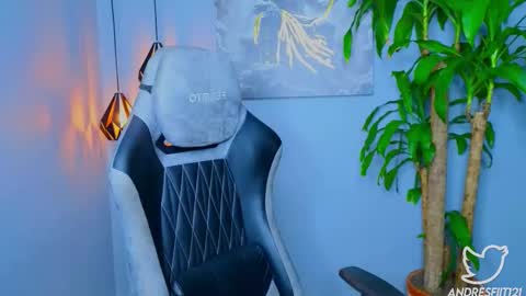 Andres online show from 09-25-25, 04:49