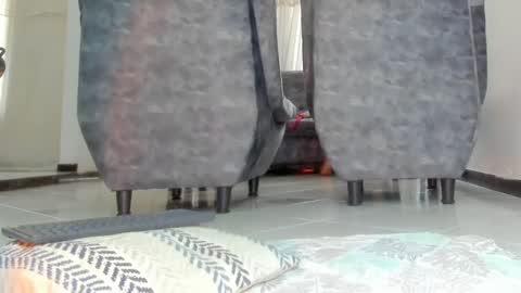 Snapshot of andresgiraldo1 chatting on 03-01-25, 09:04 Isa --------- online show from 03-01-25, 09:04