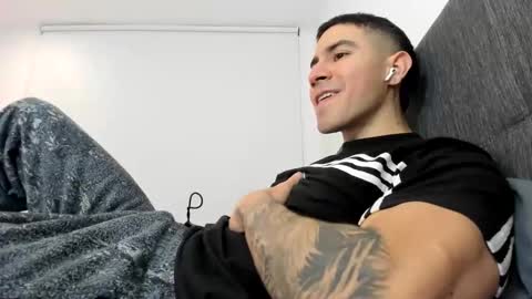 onlyfanscallmegotter online show from 11-25-25, 04:23