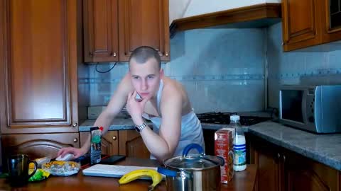 andress_rou online show from 12-17-24, 10:43
