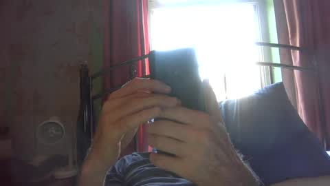 Snapshot of andrew160258 chatting on 07-10-26, 10:18 Andrew online show from 07-10-26, 10:18