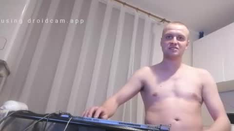 andrew3356577 online show from 01-18-26, 12:03