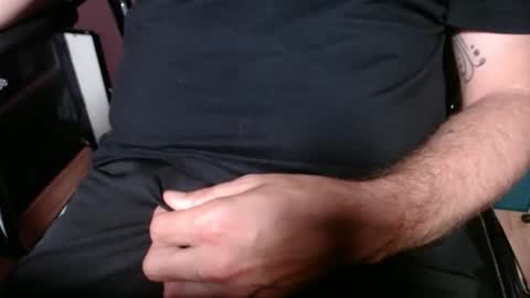 Snapshot of andrew79bi chatting on 06-07-26, 10:30 Andrew online show from 06-07-26, 10:30