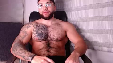 Snapshot of andrew_holden__ chatting on 12-01-25, 11:54 andrew_holden__ online show from 12-01-25, 11:54