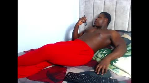 Snapshot of andrewburke06 chatting on 05-18-26, 02:29 andrewburke06 online show from 05-18-26, 02:29