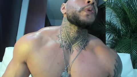 Snapshot of andrewjohnson0 chatting on 01-24-25, 10:51 Andrew Johnson online show from 01-24-25, 10:51