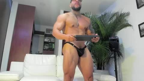 Snapshot of andrewjohnson0 chatting on 01-25-25, 02:04 Andrew Johnson online show from 01-25-25, 02:04