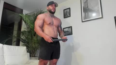 Snapshot of andrewjohnson0 chatting on 02-11-25, 02:03 Andrew Johnson online show from 02-11-25, 02:03