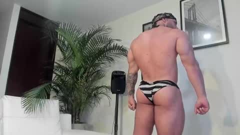 Snapshot of andrewjohnson0 chatting on 02-18-25, 04:26 Andrew Johnson online show from 02-18-25, 04:26