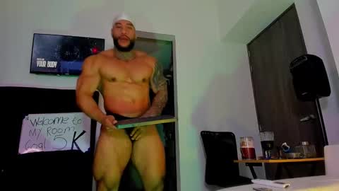 Snapshot of andrewjohnson0 chatting on 10-04-25, 11:25 Andrew Johnson online show from 10-04-25, 11:25