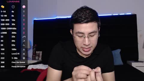 andrewmhilton_ online show from 02-09-25, 03:32