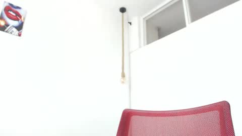 Snapshot of andrewoconnor__ chatting on 01-06-25, 12:24 Andrew Oconnor online show from 01-06-25, 12:24