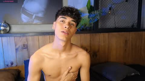 AndreWortix online show from 04-06-26, 04:21