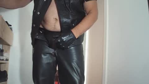 andrex_leather online show from 05-31-26, 06:09