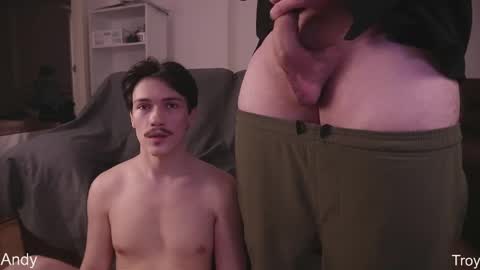 Snapshot of andreyve chatting on 06-05-26, 02:45 Andrey Ve online show from 06-05-26, 02:45