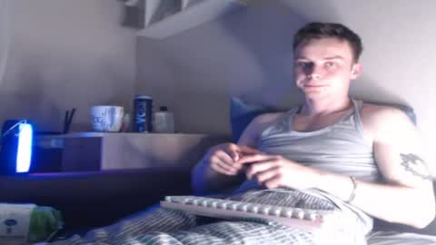 andrian_sweety online show from 04-19-26, 09:39