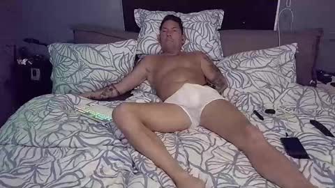 Snapshot of andrjoer chatting on 09-13-25, 12:16 andrjoer online show from 09-13-25, 12:16