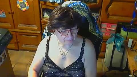 Snapshot of androgynia1 chatting on 01-19-26, 06:06 androgynia online show from 01-19-26, 06:06