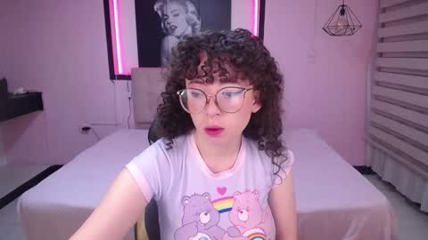 Snapshot of androm3da_ chatting on 12-02-25, 02:06 androm3da_ online show from 12-02-25, 02:06