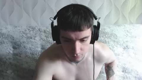 Snapshot of andy4life chatting on 06-19-26, 07:56 andy4life online show from 06-19-26, 07:56
