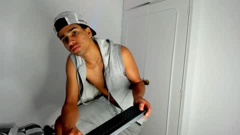 Andy online show from 01-29-25, 07:57