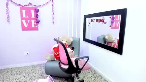 Andrea online show from 02-18-25, 11:22