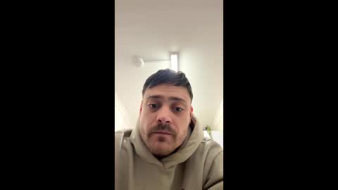 andy_gibson1 online show from 03-07-26, 03:14